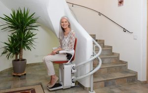 ALPHA STAIRLIFT FOR CURVED STAIRCASES