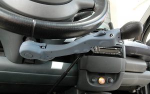 D907FV جهاز قيادة يدوي لذوي الاحتياجات الخاصة وكبار السن